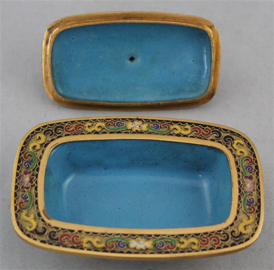 A Chinese cloisonne enamel and gilt copper dish and cover, early 20th century, 10.7cm long